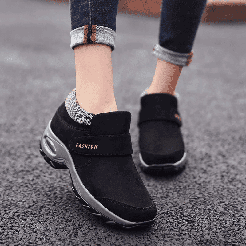 Evelyn - Winter Snow Boots for Women Comfortable Arch Support Orthopedic Outdoor Anti-Slip Ankle Boots Suede Warm Fur Lined Booties Sneakers Shoes