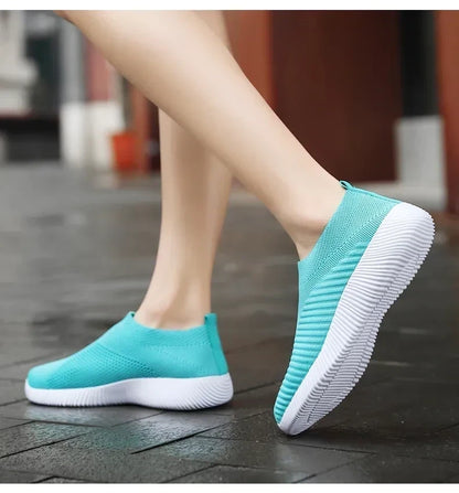 Women Toe Box Breathable Laceless Comfortable Sporty Slip on Sneaker Shoes