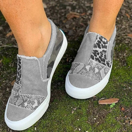  New Canvas Shoes Spring Leopard Print Comfy Slip On